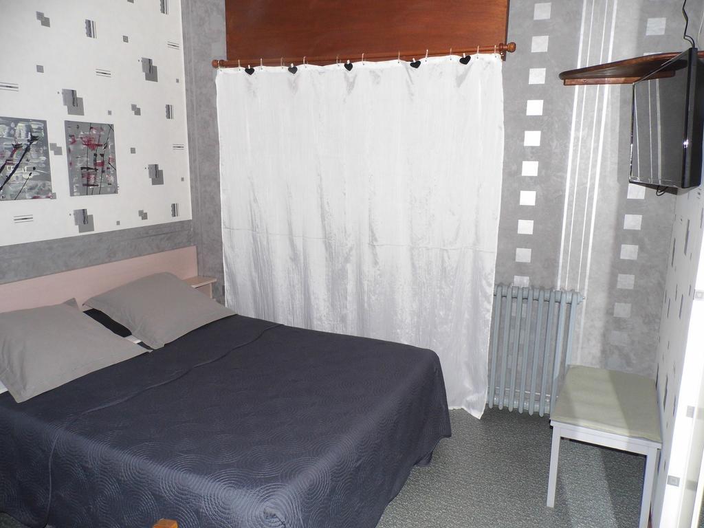 Hotel Des Touristes Pierrefitte-Nestalas Buitenkant foto